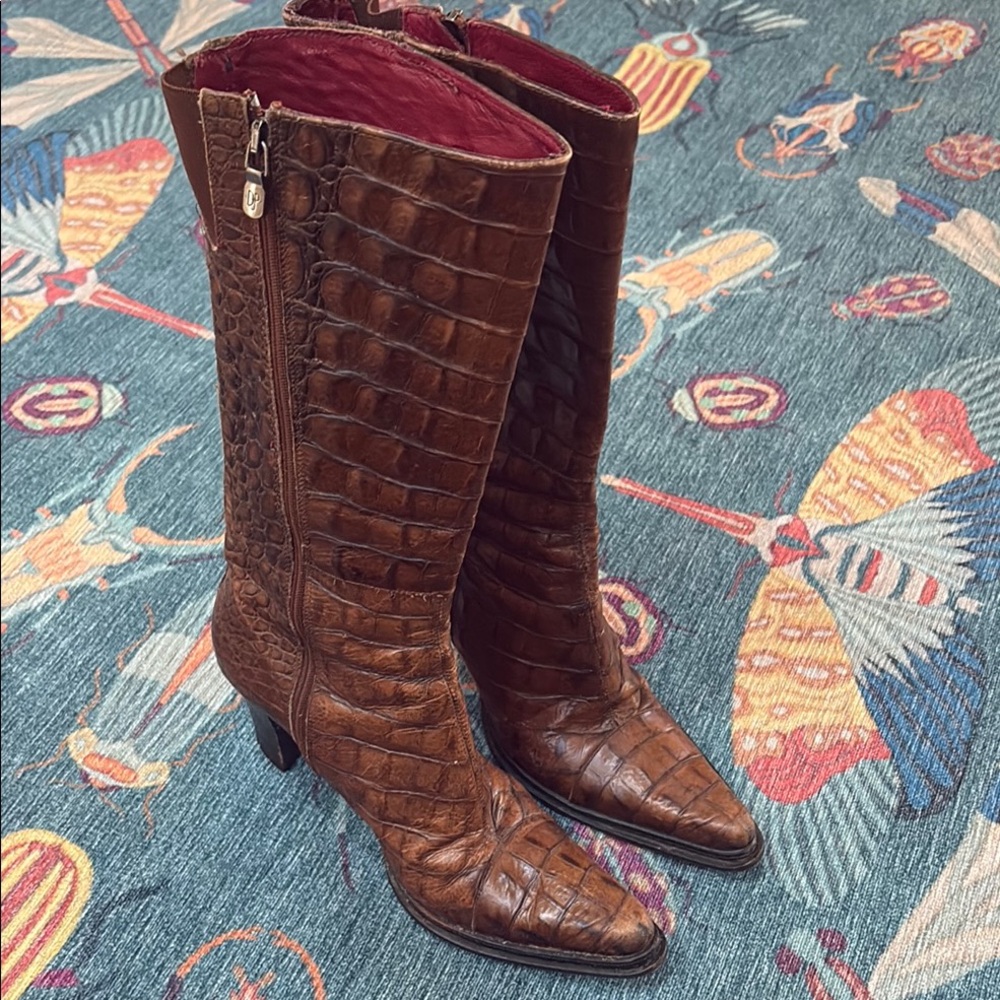 Donald J Pliner Brown Crocodile Pattern Tall Cowgirl Boots 9
